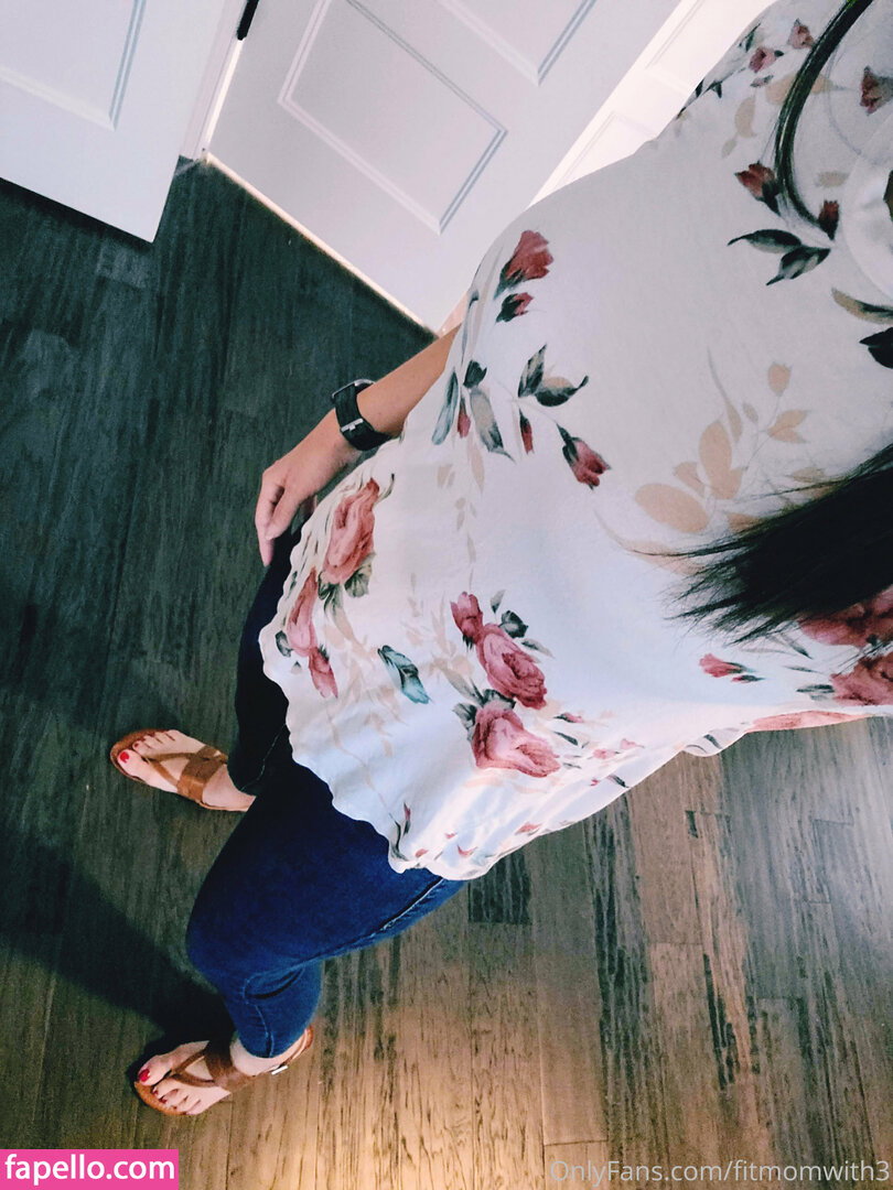 Cortney - photo 22
