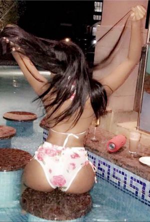 Nikki - photo 6