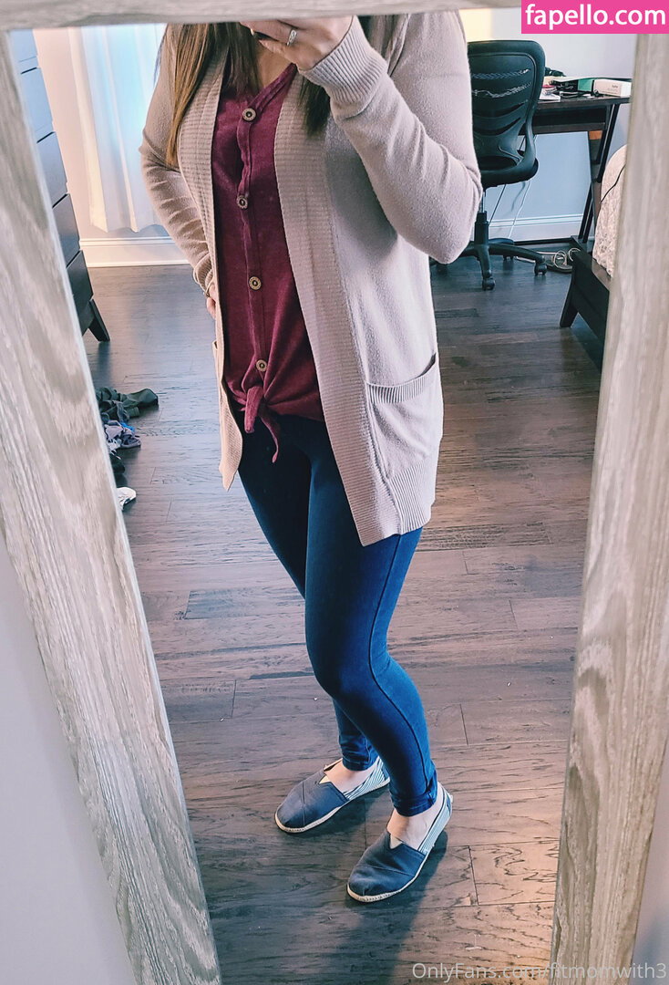 Cortney - photo 24