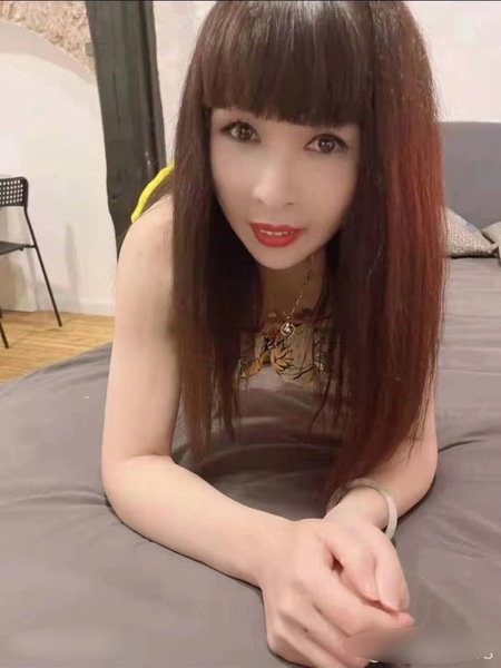 Lisa Av Princess - photo 4