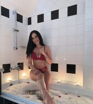 Nathalia - photo