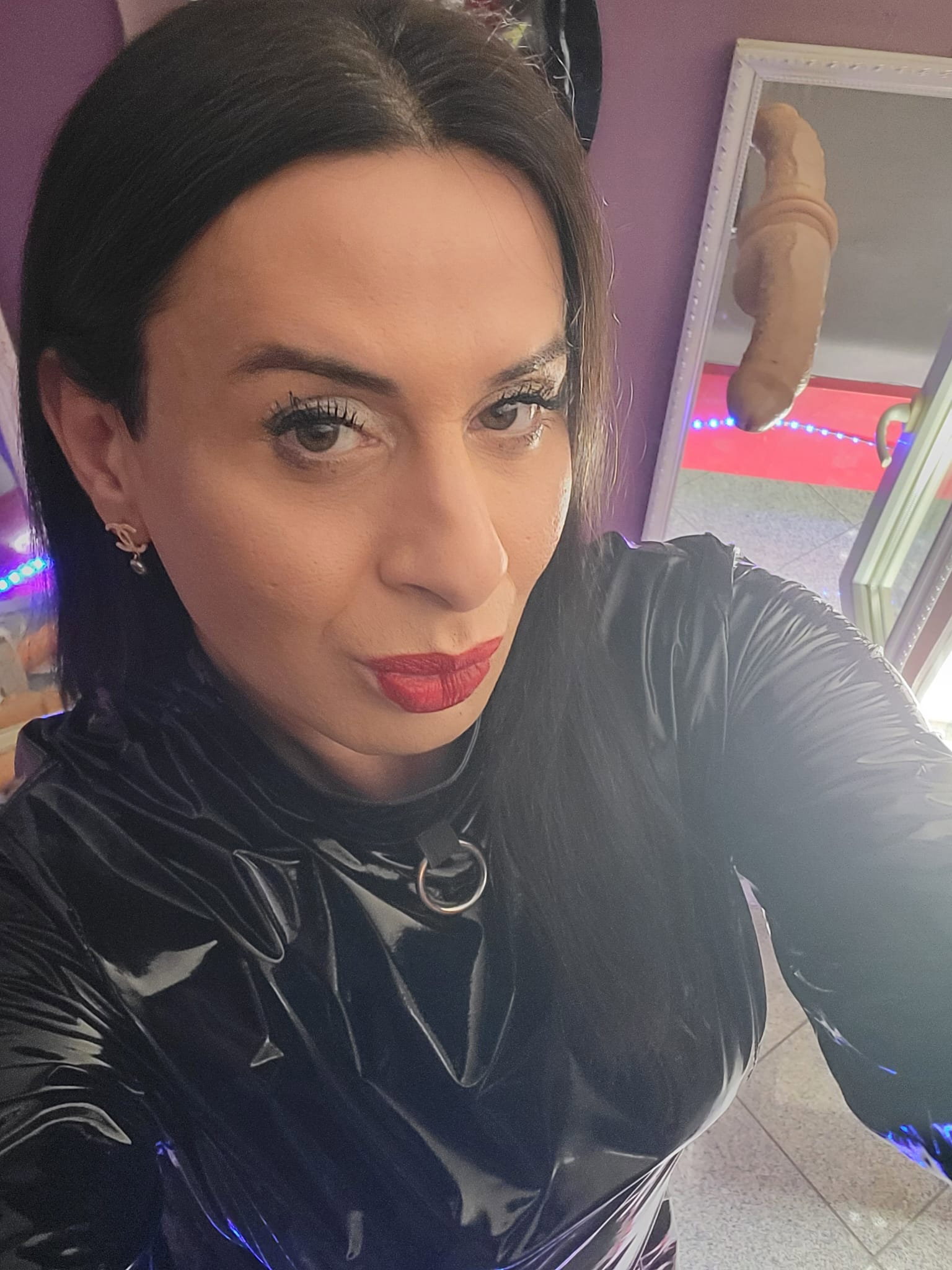 Trans Schantal1 - photo