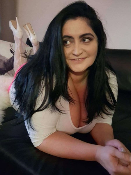 Daniela Rassige Frau2 - photo 16