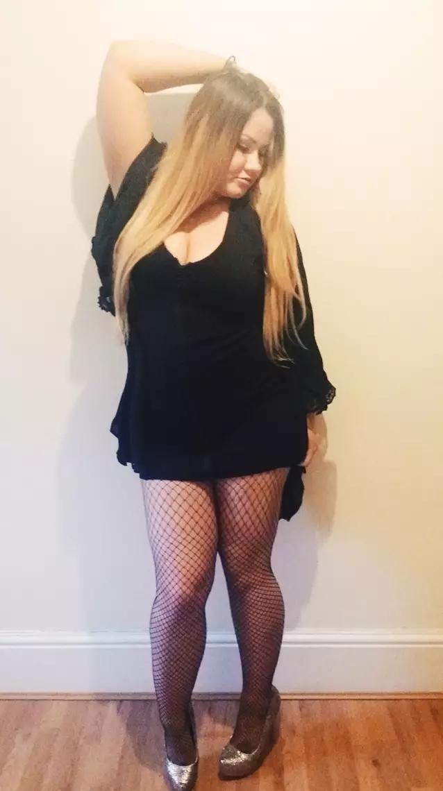 In Callout Callhott Horny Vicky In Hardenbergrheezenveen - photo