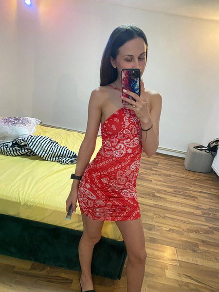 Delia - photo