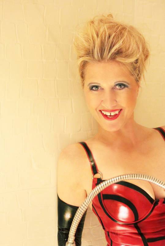 Rubber Cleo - photo 8