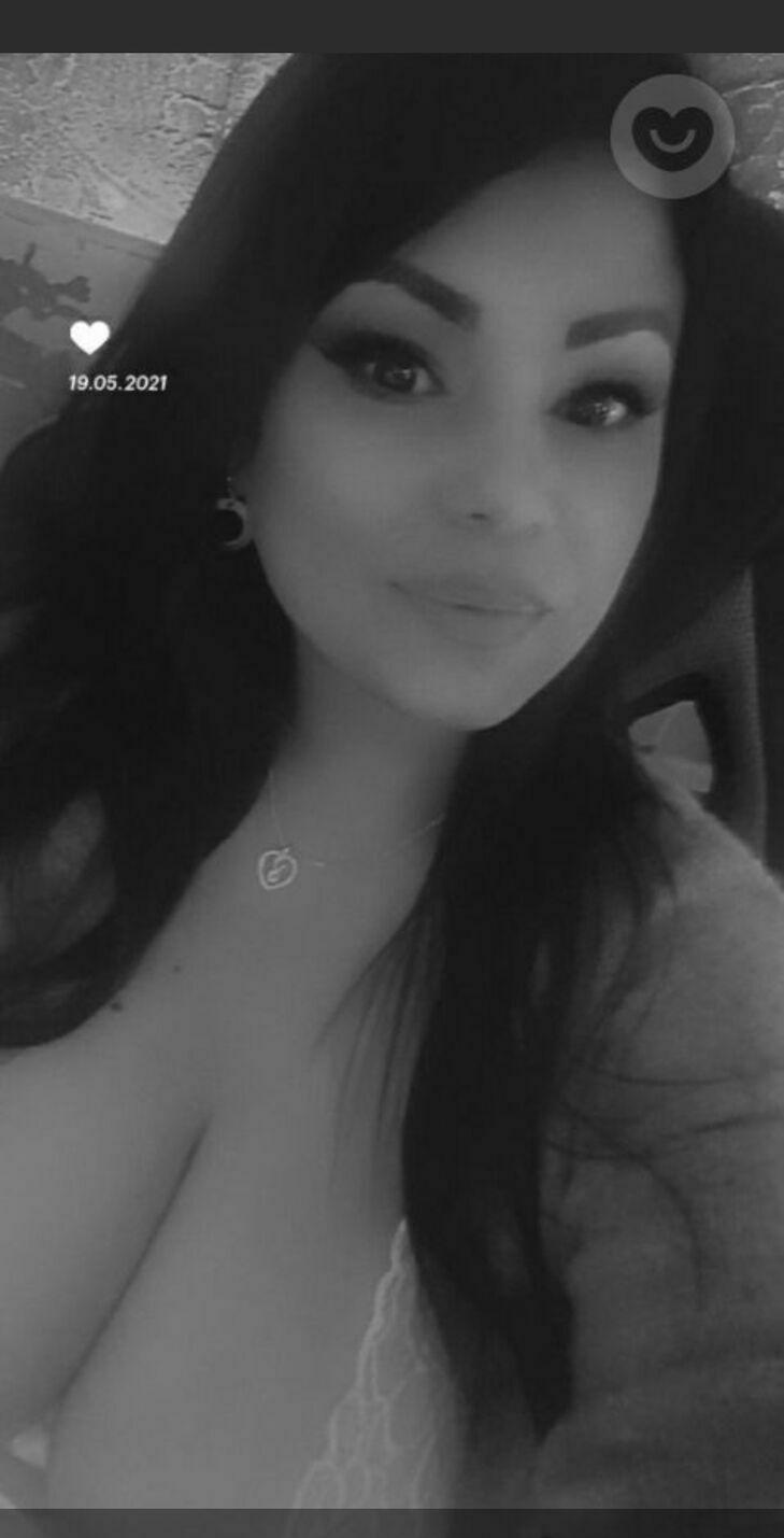 Adriana - foto 19