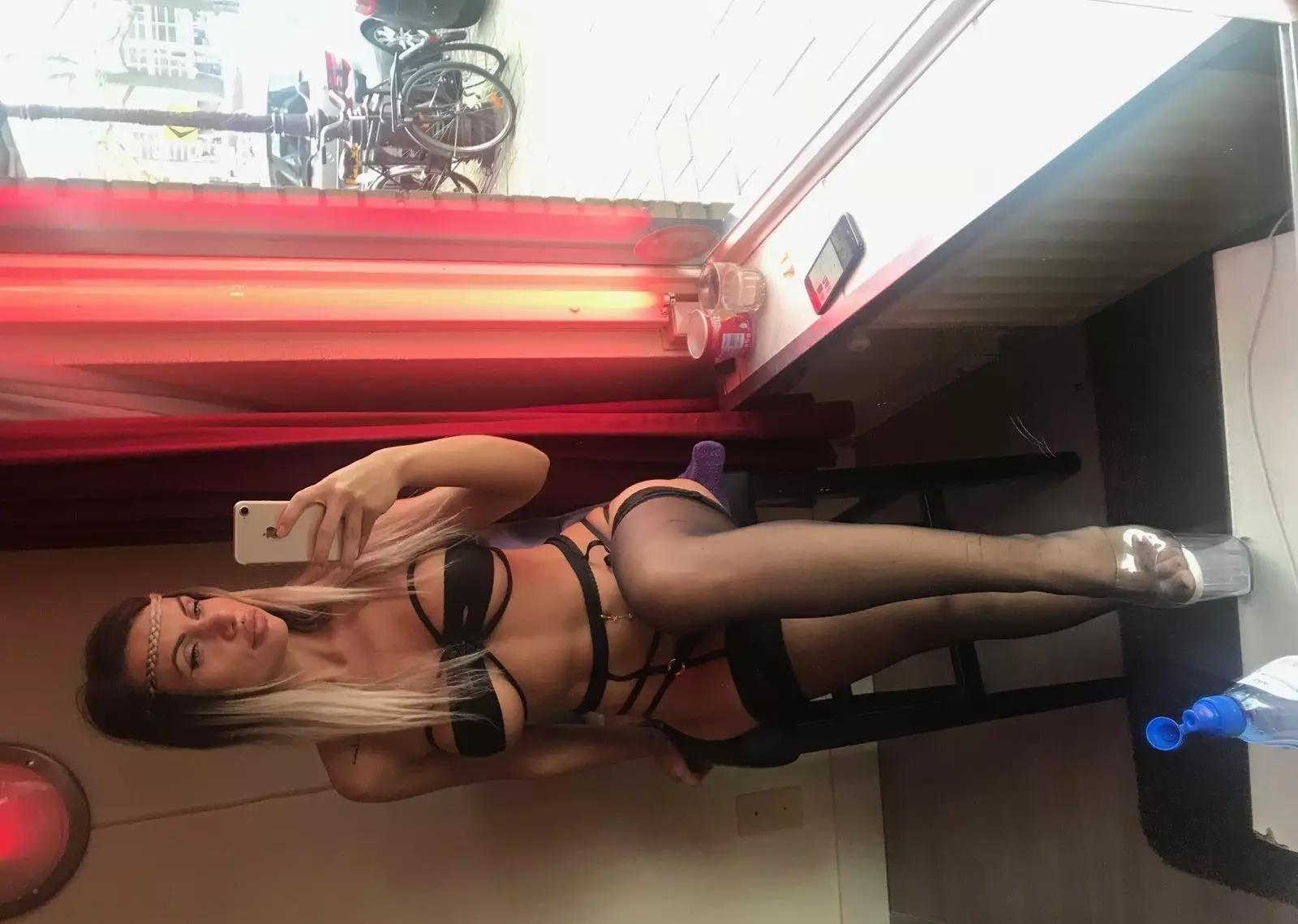 Blonde Pornobabe Vol Lust Kinky Plezier Dagelijks In Den Haag - foto 11