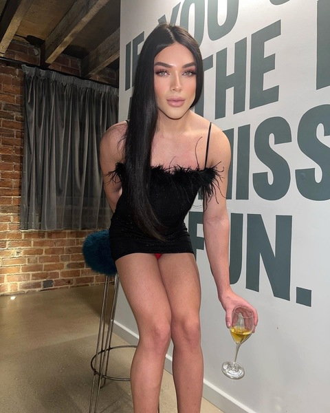 Jade Valverde - photo 2