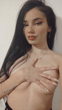 Angelina - photo 18