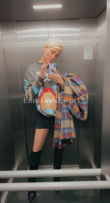 Ana - foto
