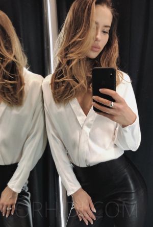 Naomi - photo