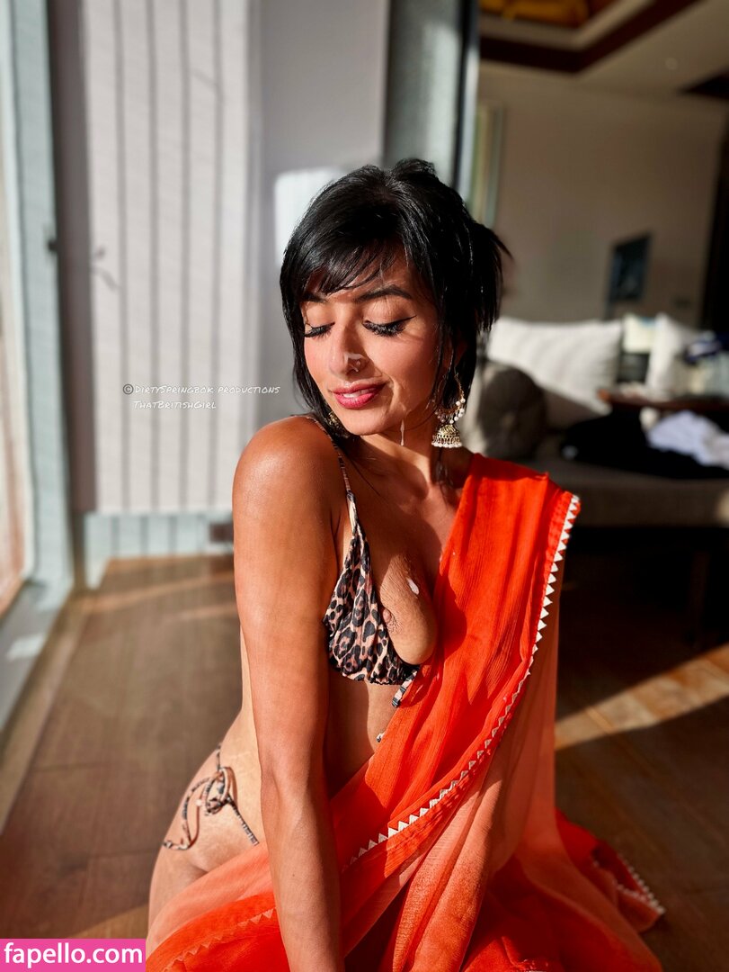 Hollyhush - photo 24