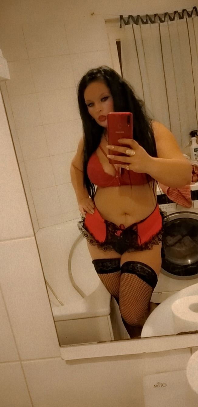 Laura370 - photo 4