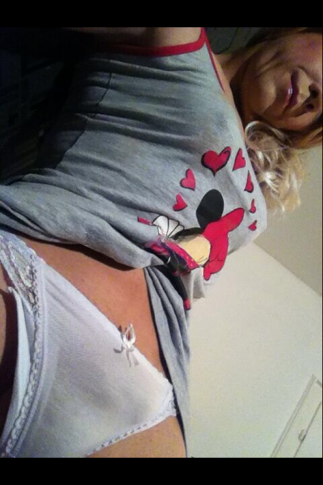 Pissy Diaper Ladyboy - photo 5
