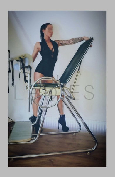 Lady Alicia - photo 11