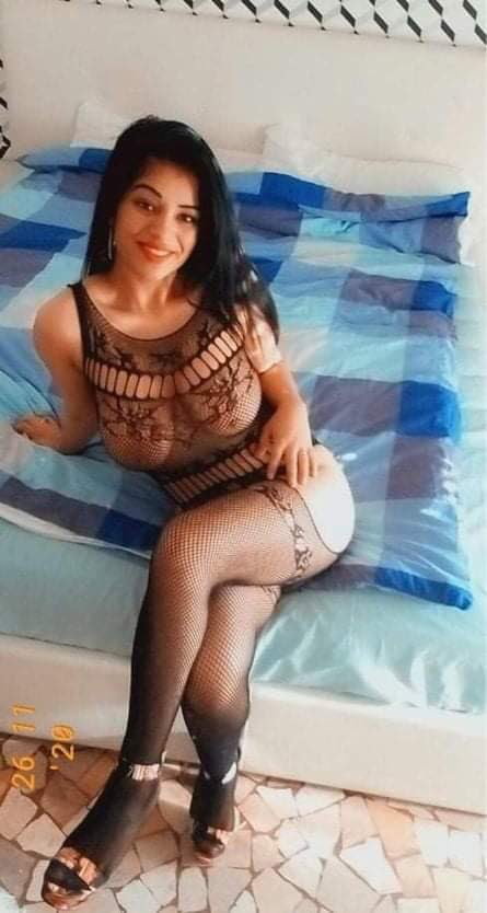 Ruby Teeny Hot Horny - photo 2