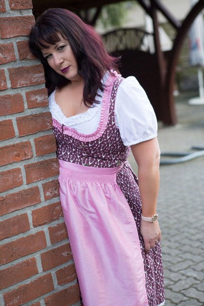 Larissa Neu - foto 23