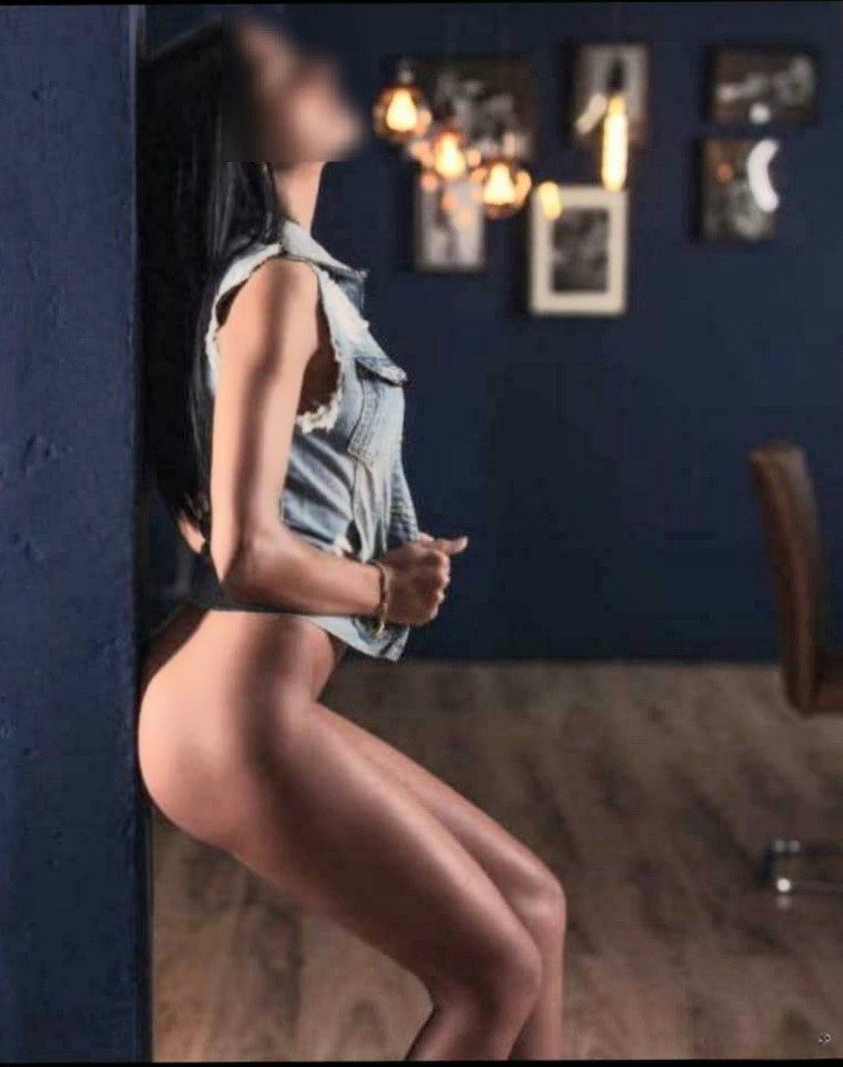 Nelly Tschechisches Frau Bis Freitag - photo