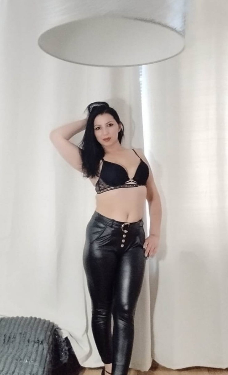 Laura - photo 2